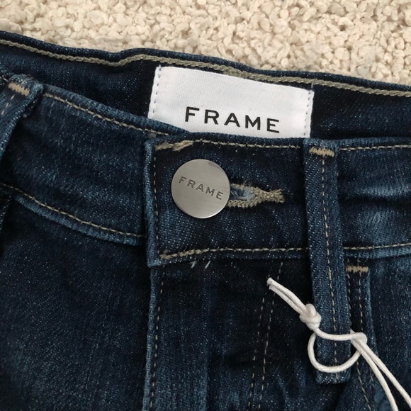 NEW Frame Denim Le Tour Short Dark Wash Size 24 - Picture 5 of 8